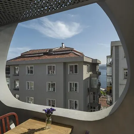 Apartment Cool Bright 2bd Cozy Balconysea View 261 Istanbul