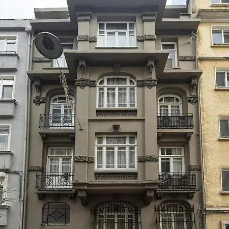 Cool Bright 2bd Cozy Balconysea View 261