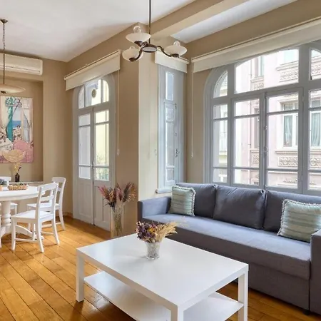 Apartamento Cool Bright 2bd Cozy Balconysea View 261 Estambul